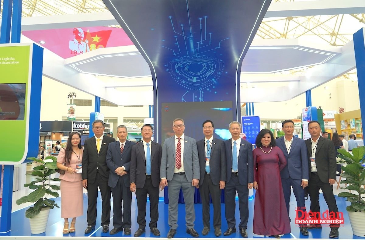 Cộng đồng logistics Việt Nam và hành trình xanh, số hóa - ảnh 2 Bối cảnh: Vì sao một hệ sinh thái logistics mạnh mẽ lại cần thiết - Cộng đồng logistics Việt Nam và hành trình xanh, số hóa