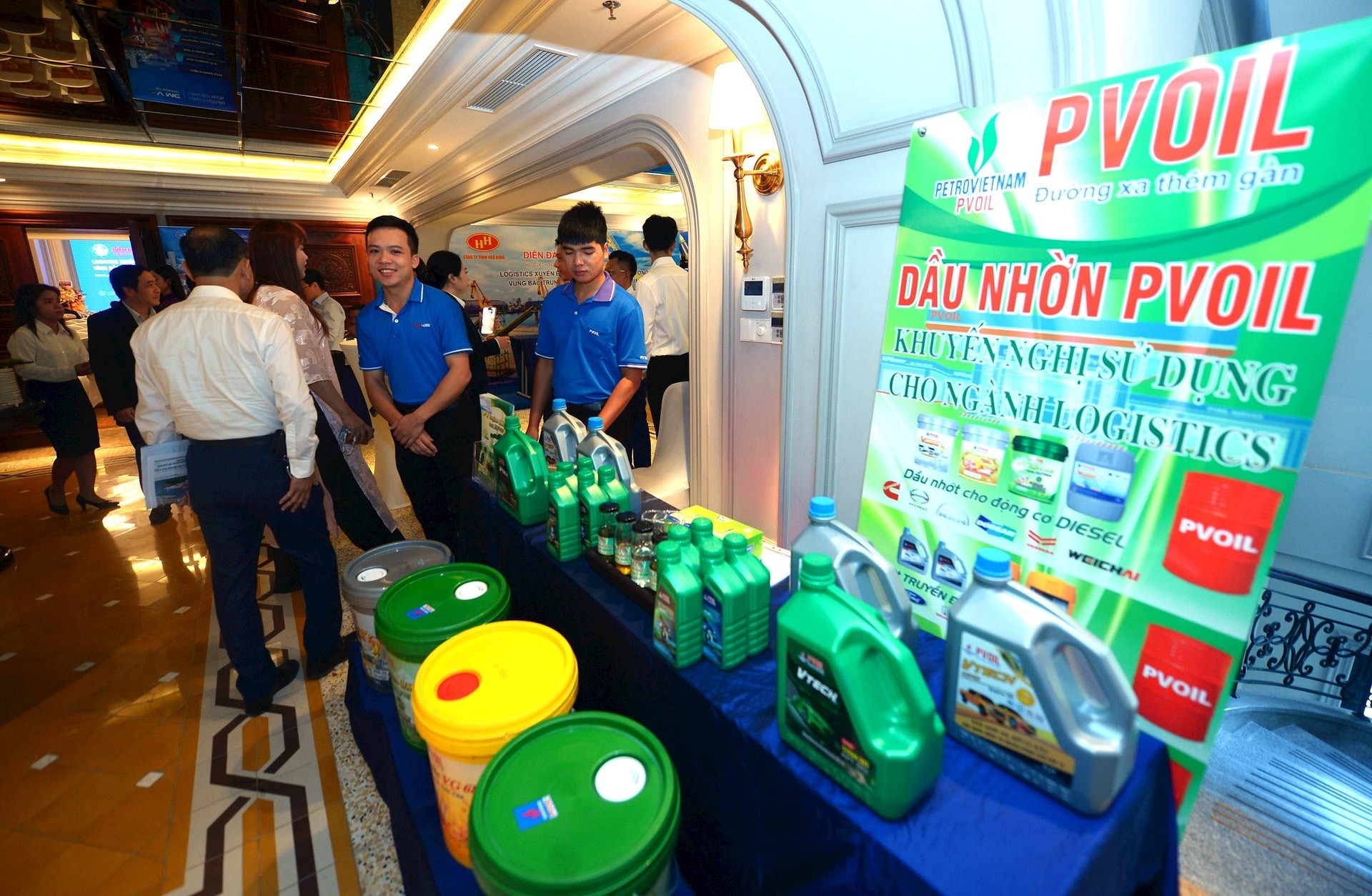 Hướng dẫn thực tế cho SMEs và chủ hàng - Cầu vận tải Logistics Việt Nam: Lộ trình phát triển các hành lang logistics