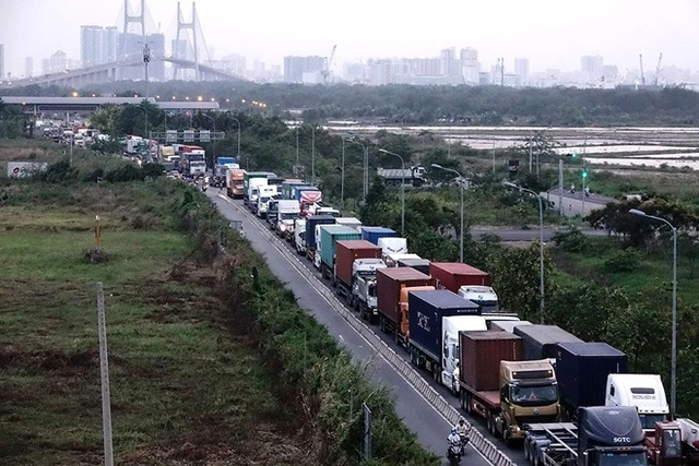 Vietnam maritime logistics: tối ưu hóa vận tải ven biển và sông ngòi Vietnam maritime logistics: tối ưu hóa vận tải ven biển và sông ngòi