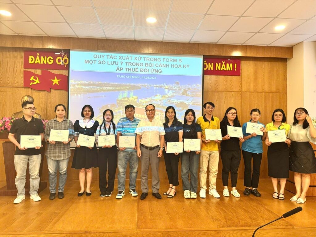 Kết luận: Xây dựng niềm tin, giảm rủi ro và mở rộng cơ hội kinh doanh - Form B origin rules: Quy tắc gốc hàng hóa và cách áp dụng tại Việt Nam